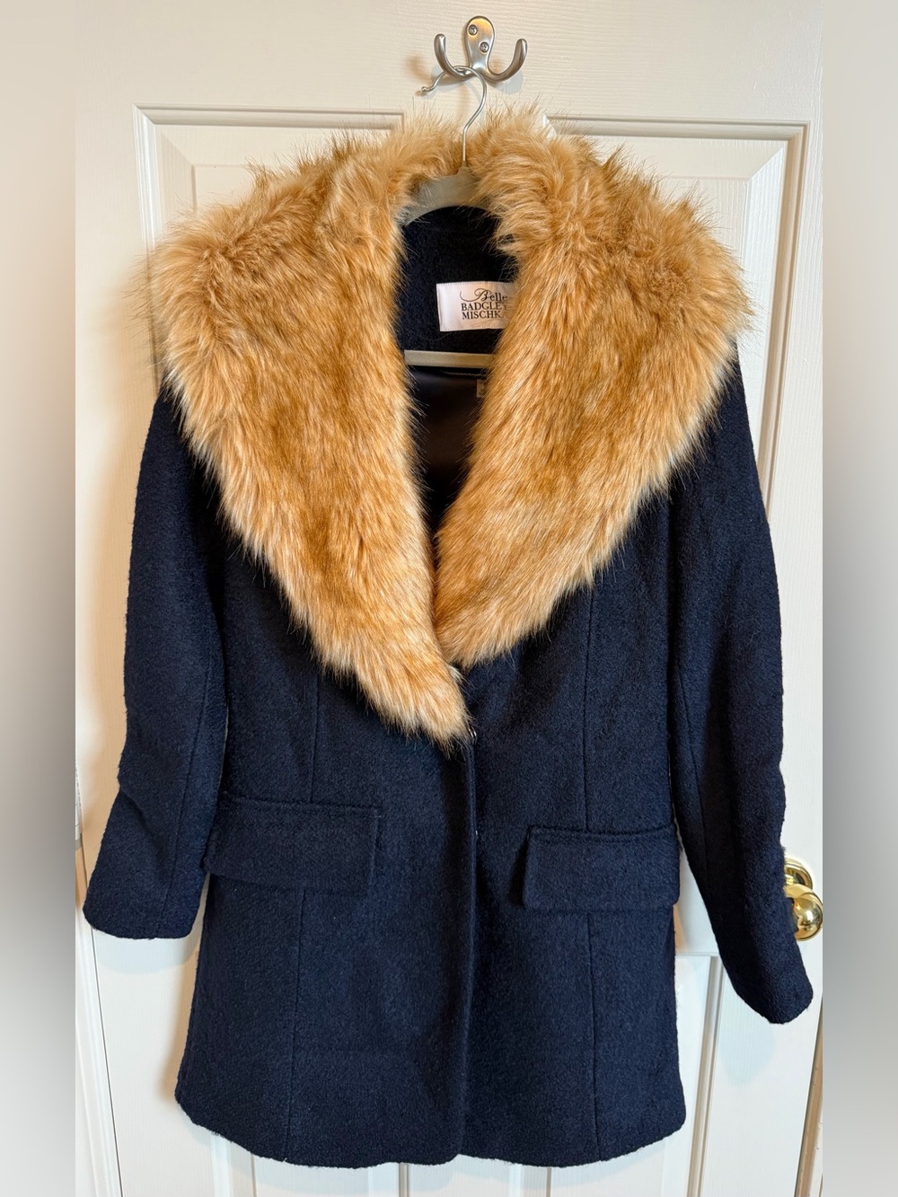 Like New Badgley Mischka Boucle Wool Blend Coat with Faux Fur Collar XS Navy/Tan